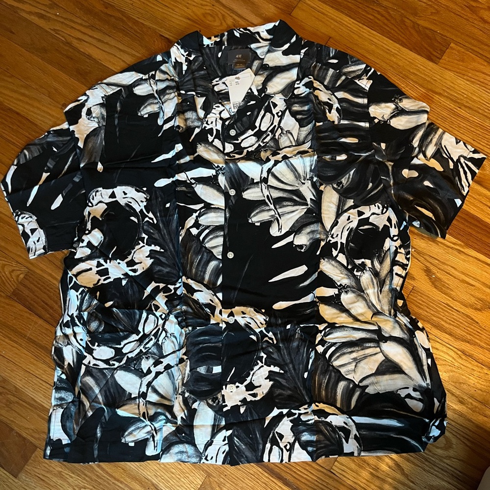 H&M resort shirt
